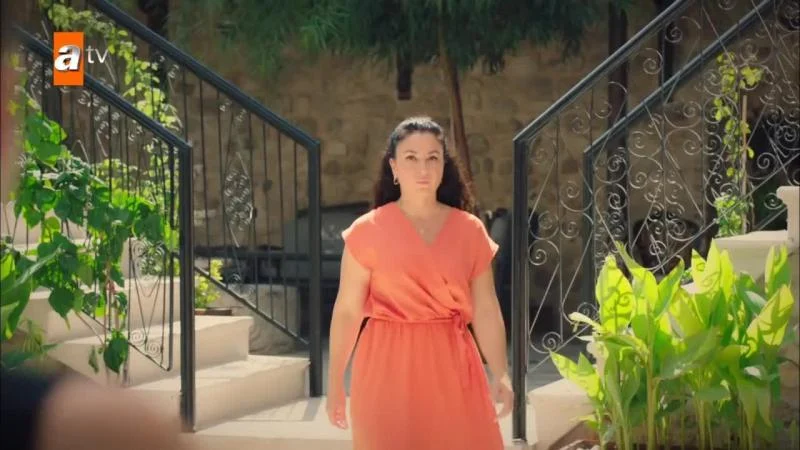 Кадры из сериала Сердечная рана (2021)